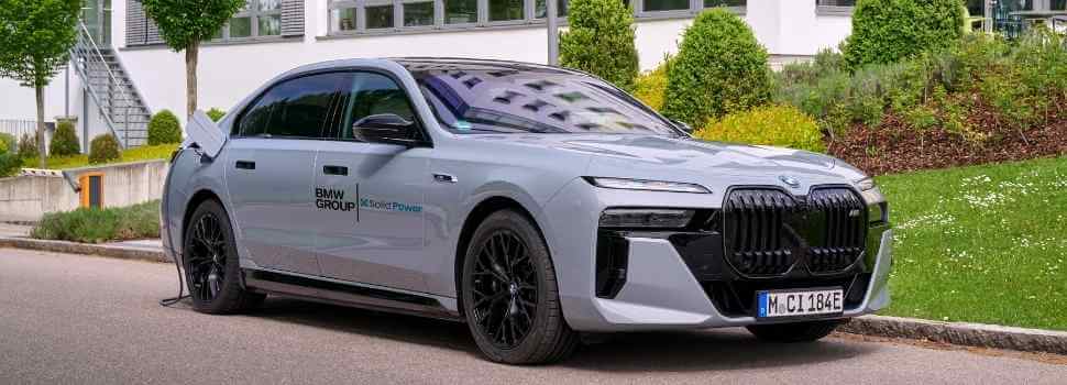 BMW i7 with solid state battery